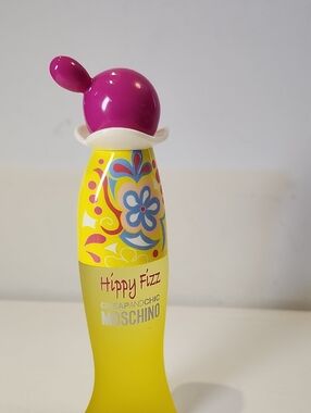 Moschino Hippy Fizz Eau de Toilette - Yellow & Pink Bottle 50ml Italy